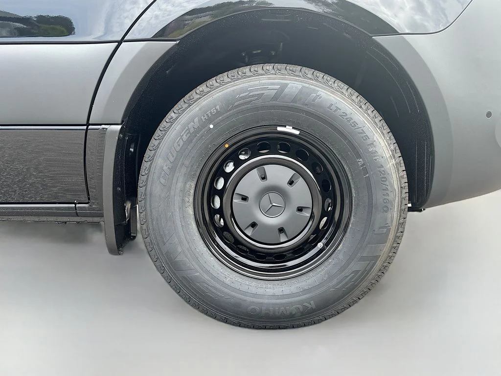 New 2026  Mercedes-Benz Cargo 170 WB image 11