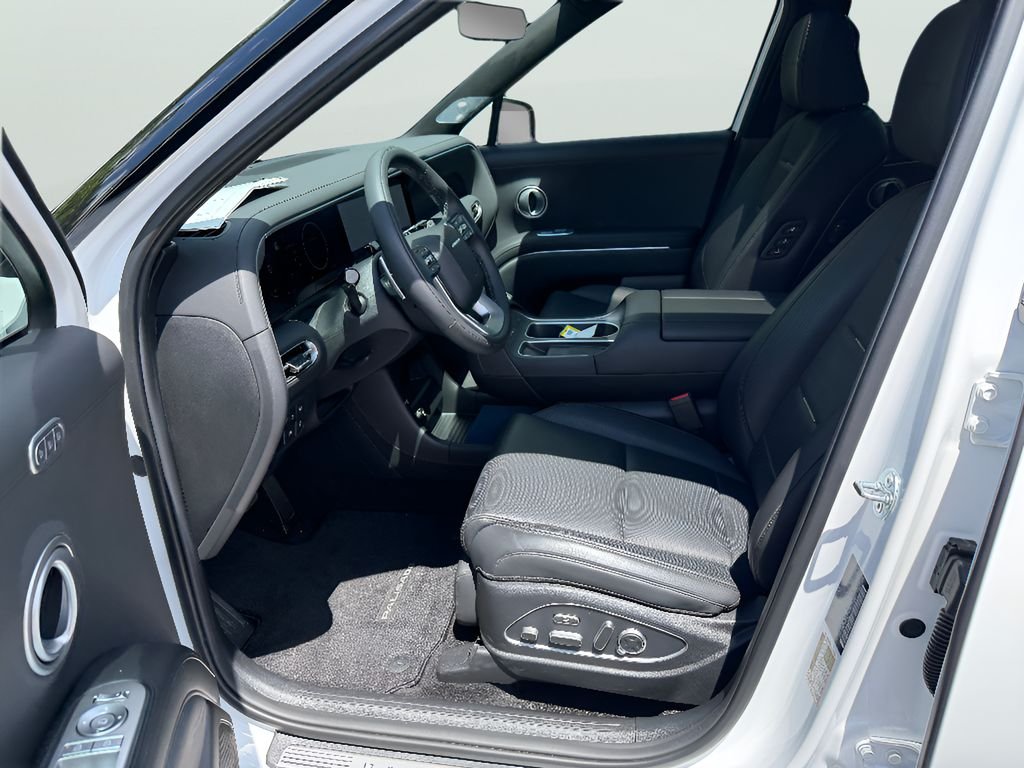 Certified Used 2026 Creamy White Pearl Hyundai Calligraphy image 10