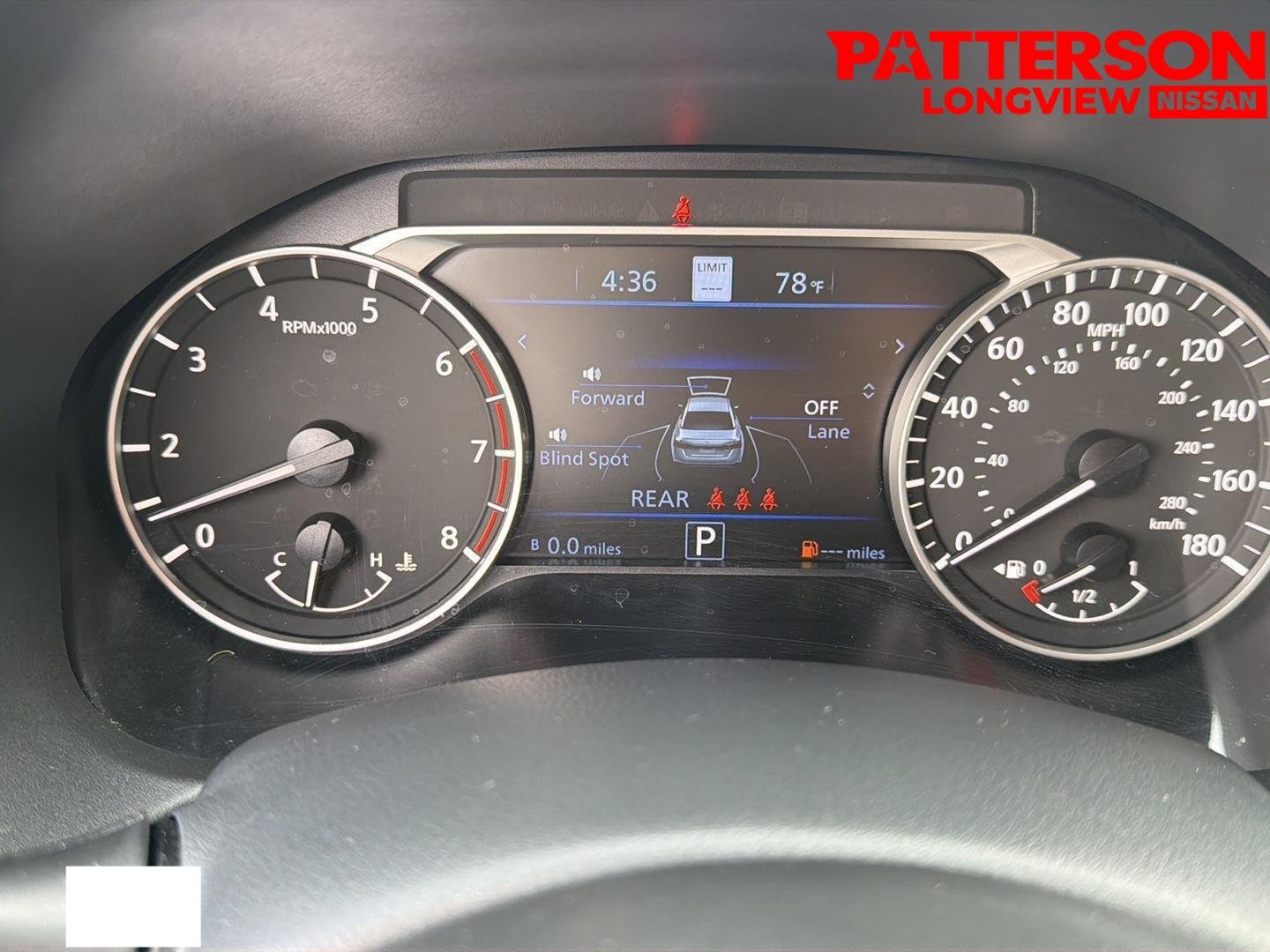 Used 2023 Scarlet Ember Tintcoat Nissan 2.0 SR image 8