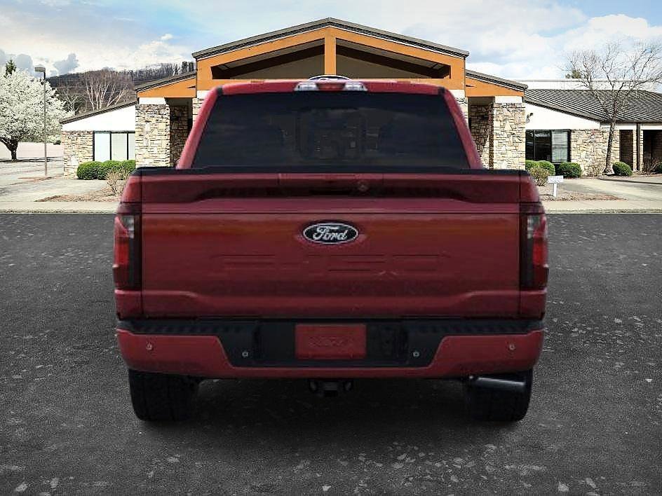 New 2026 Ruby Red Metallic Tinted Clearcoat Ford XLT image 5