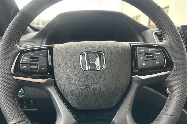 New 2026 Sonic Gray Pearl Honda Black Edition Two-Tone image 23