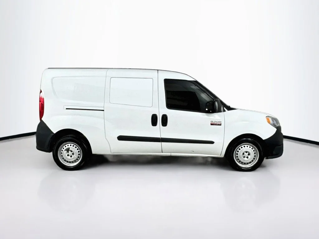 Used 2021 Bright White Ram Tradesman image 8