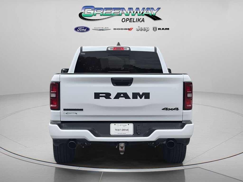 Used 2025 White Ram Big Horn/Lone Star image 5