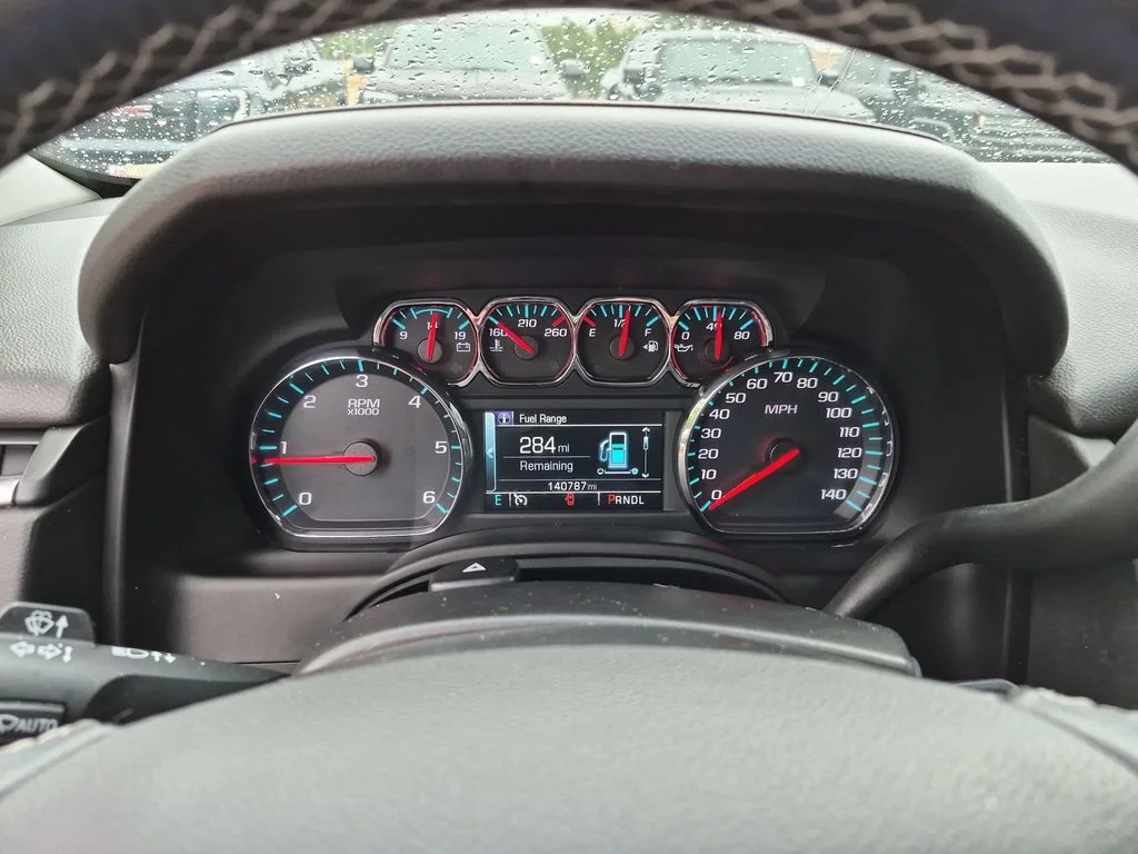 Used 2019 Gray Chevrolet LT image 26