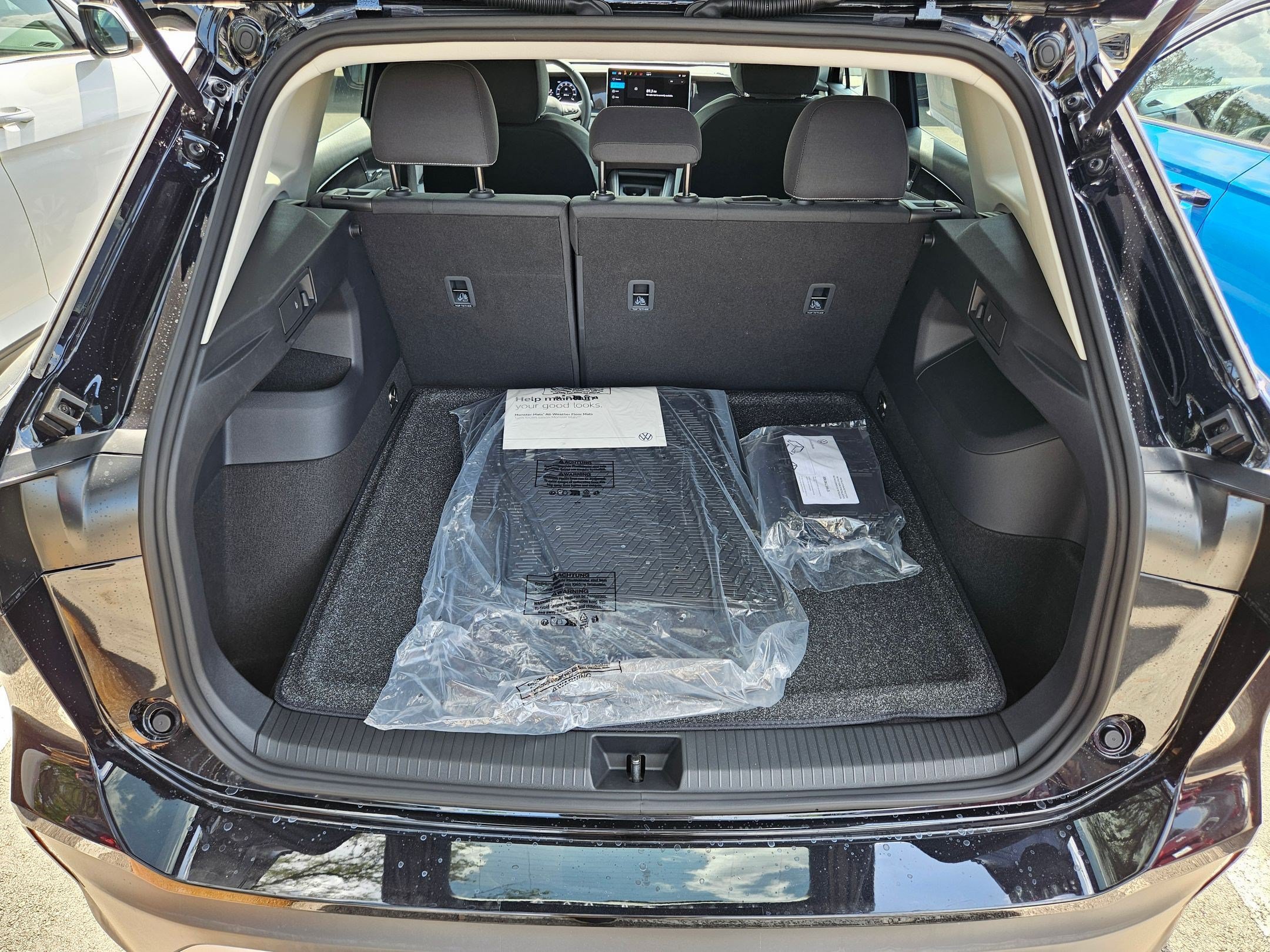 New 2026 Deep Black Pearl Volkswagen S image 18
