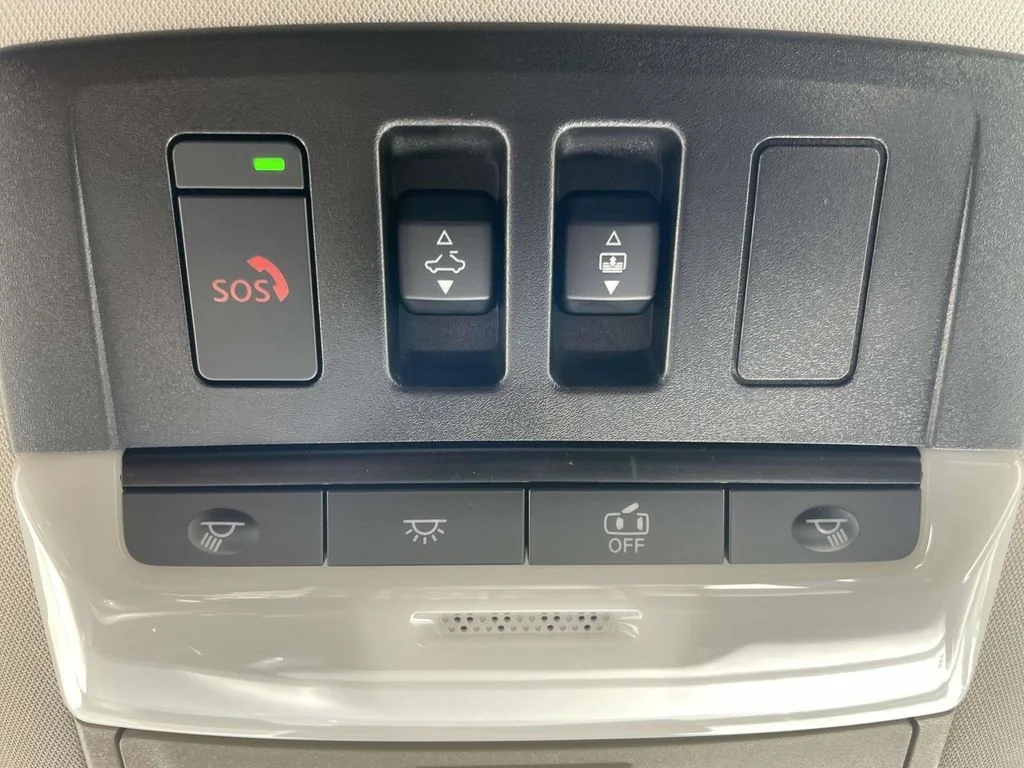 Used 2025 Baja Storm Nissan Platinum image 44