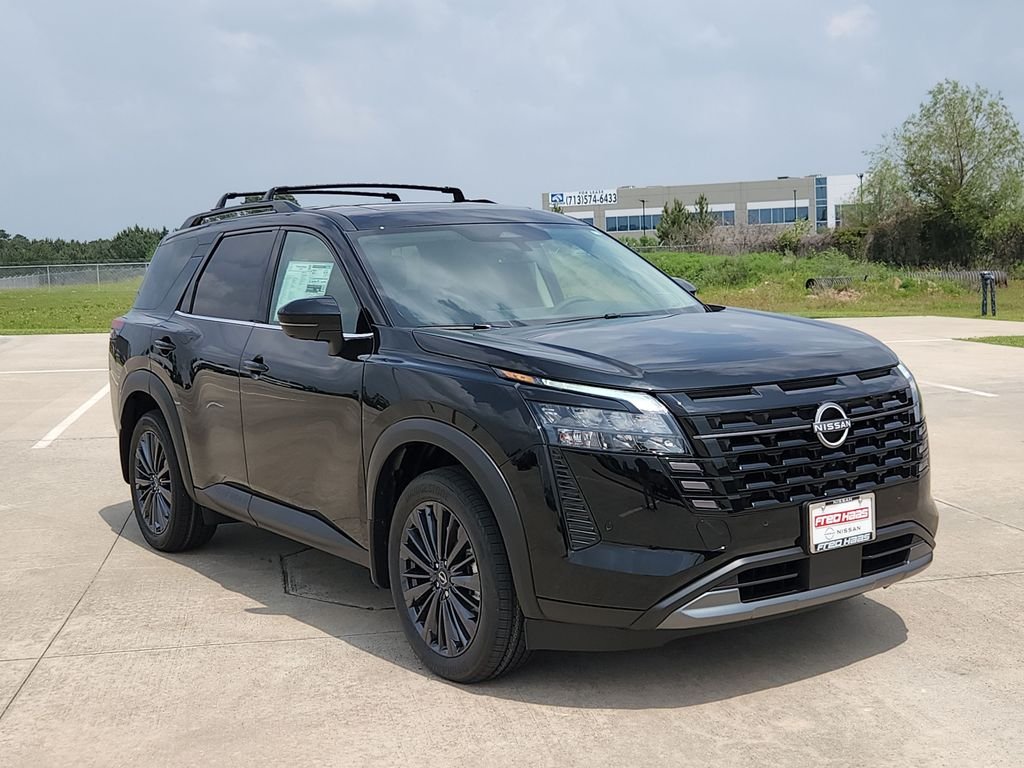 New 2026 Super Black Nissan SL image 3