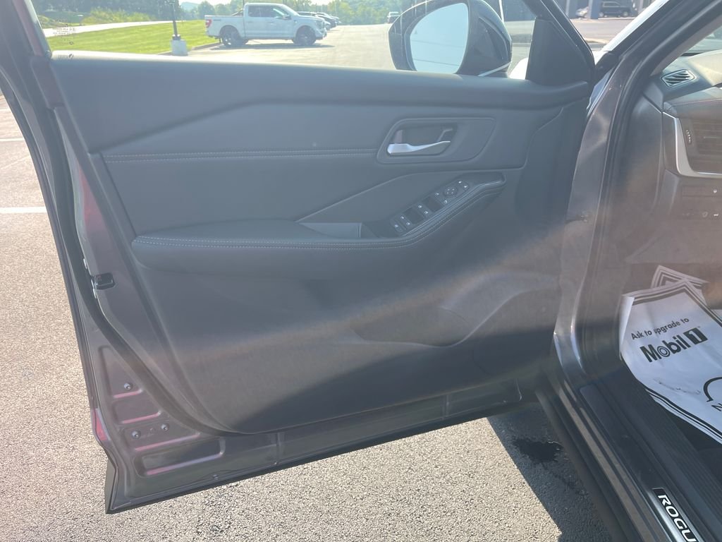 New 2026 Gray Nissan Dark Armor image 12