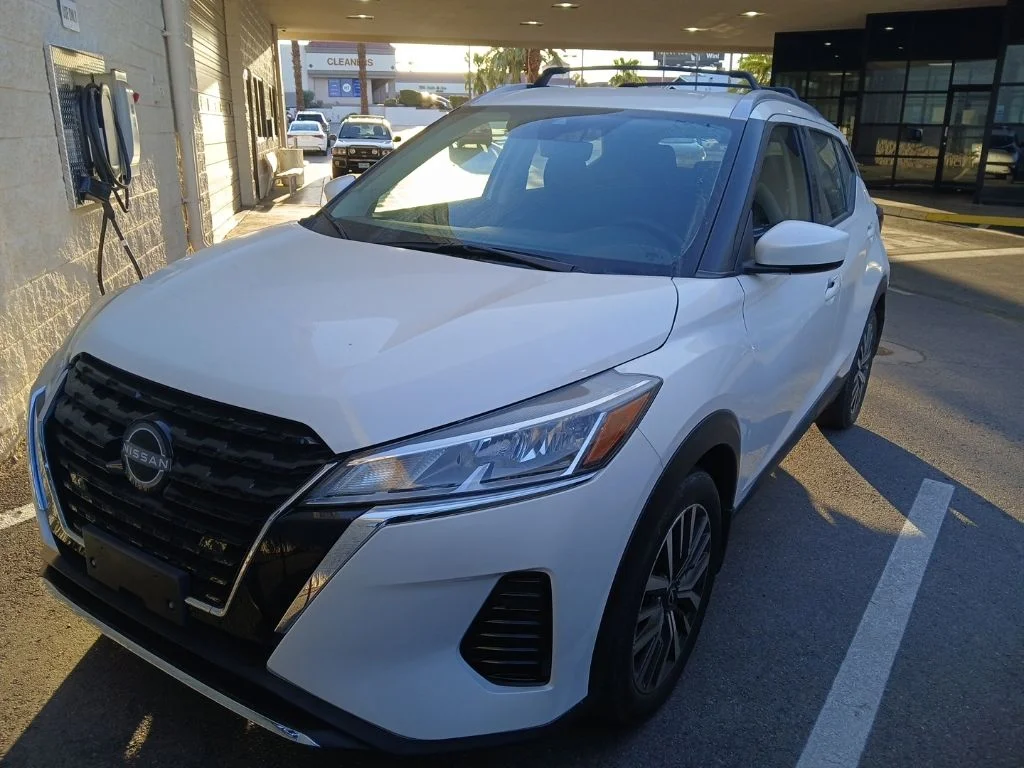 Certified Used 2024 White Nissan SV image 1