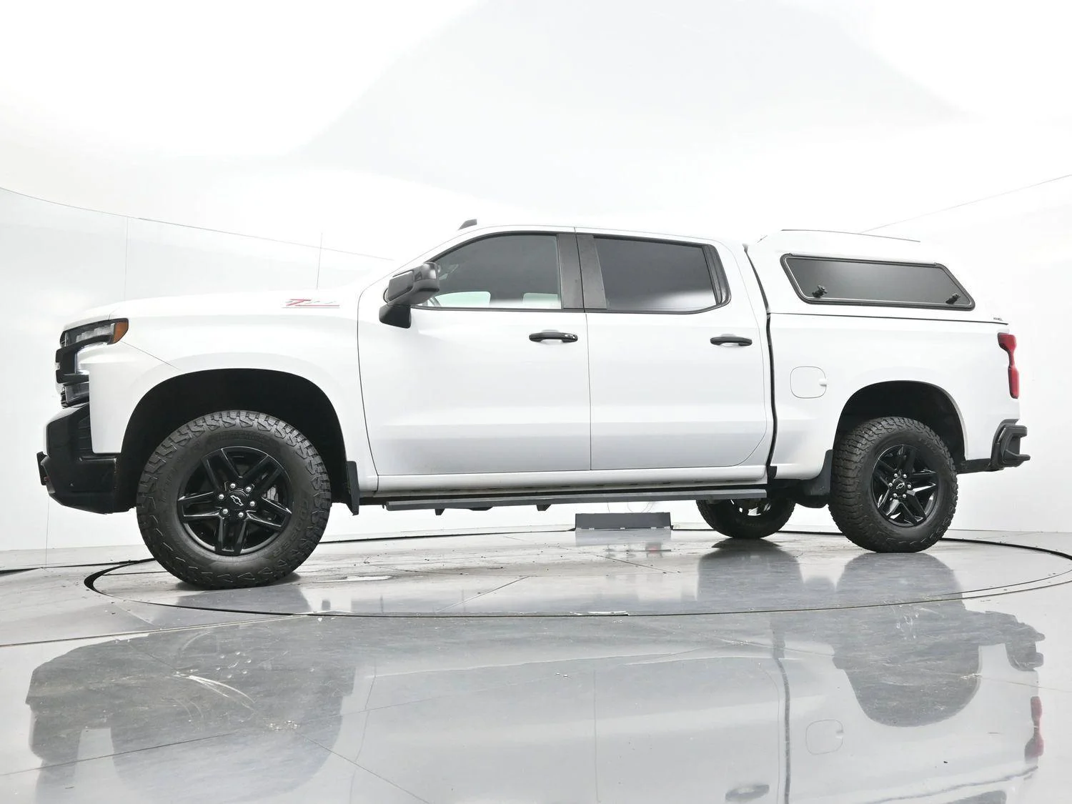 Used 2022 Summit White Chevrolet LT Trail Boss image 45