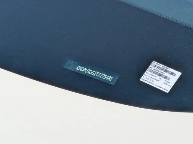 Used 2026 Snow White Pearl Kia LX image 25