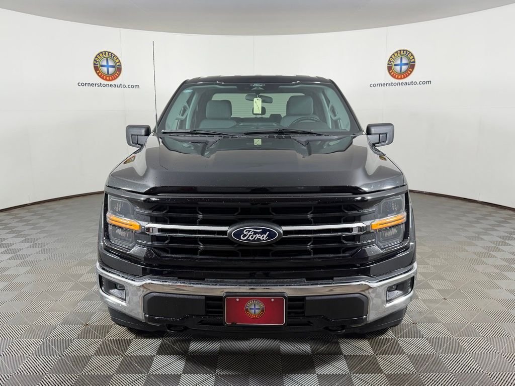 Used 2025 Black Ford XLT image 17
