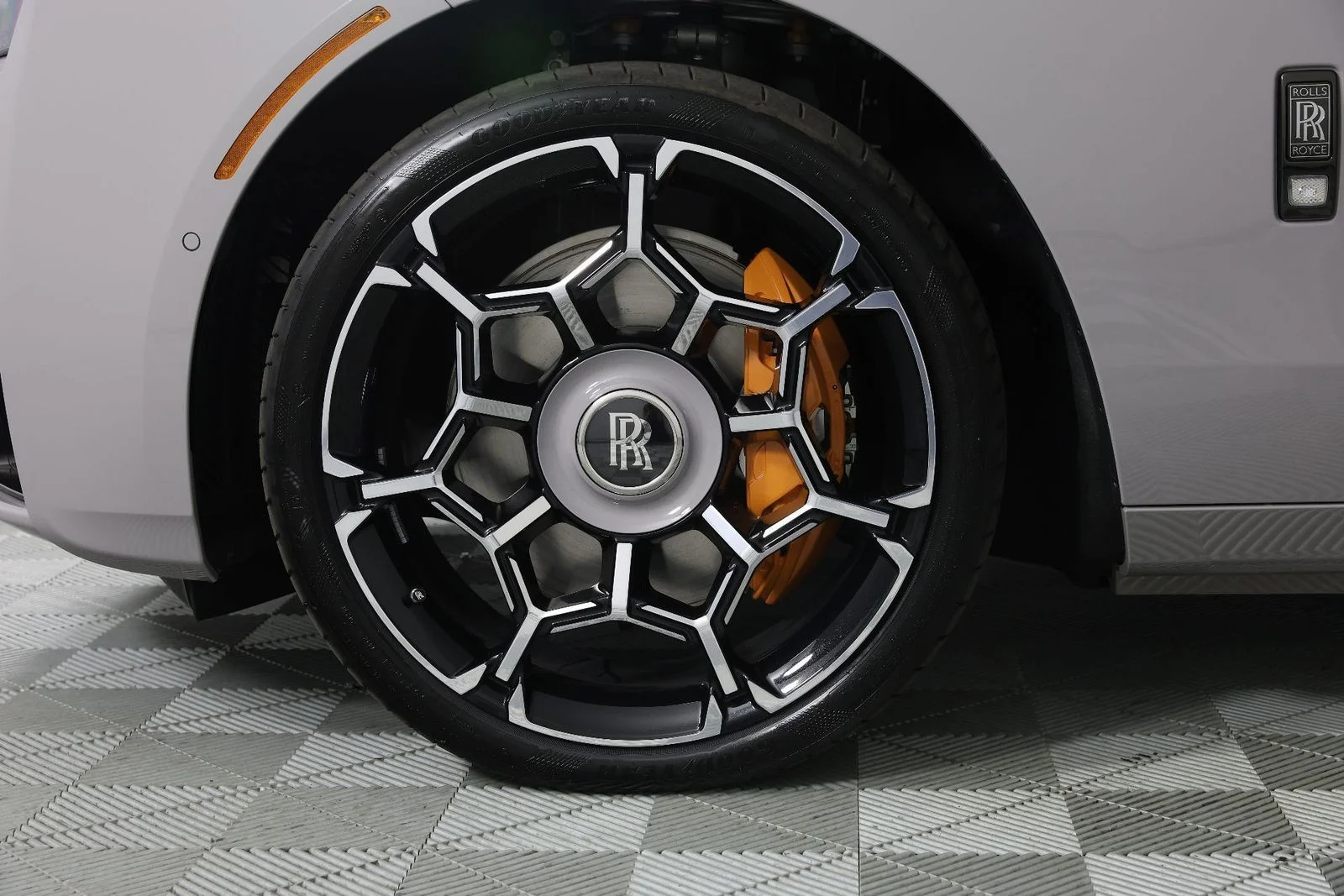 New 2026 Grey Rolls-Royce Black Badge image 31
