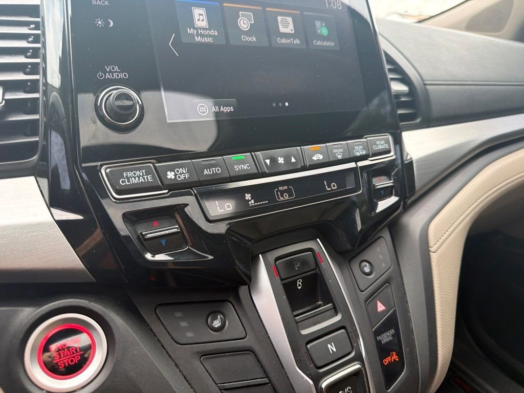 Used 2019 White Diamond Pearl Honda EX-L image 35