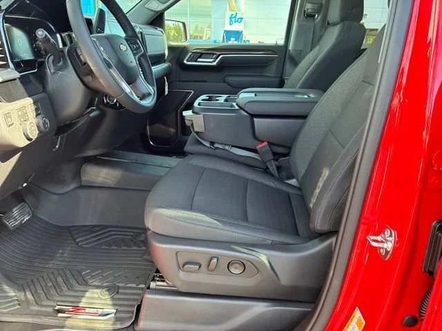 2026 Chevrolet Silverado 1500 LT - Photo 11