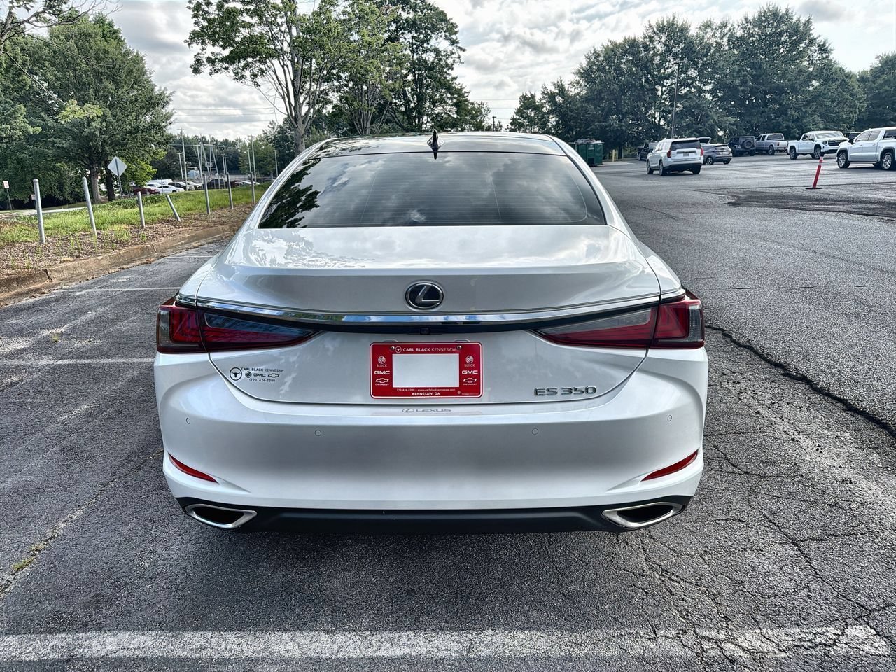 Used 2024 White Lexus Luxury image 7
