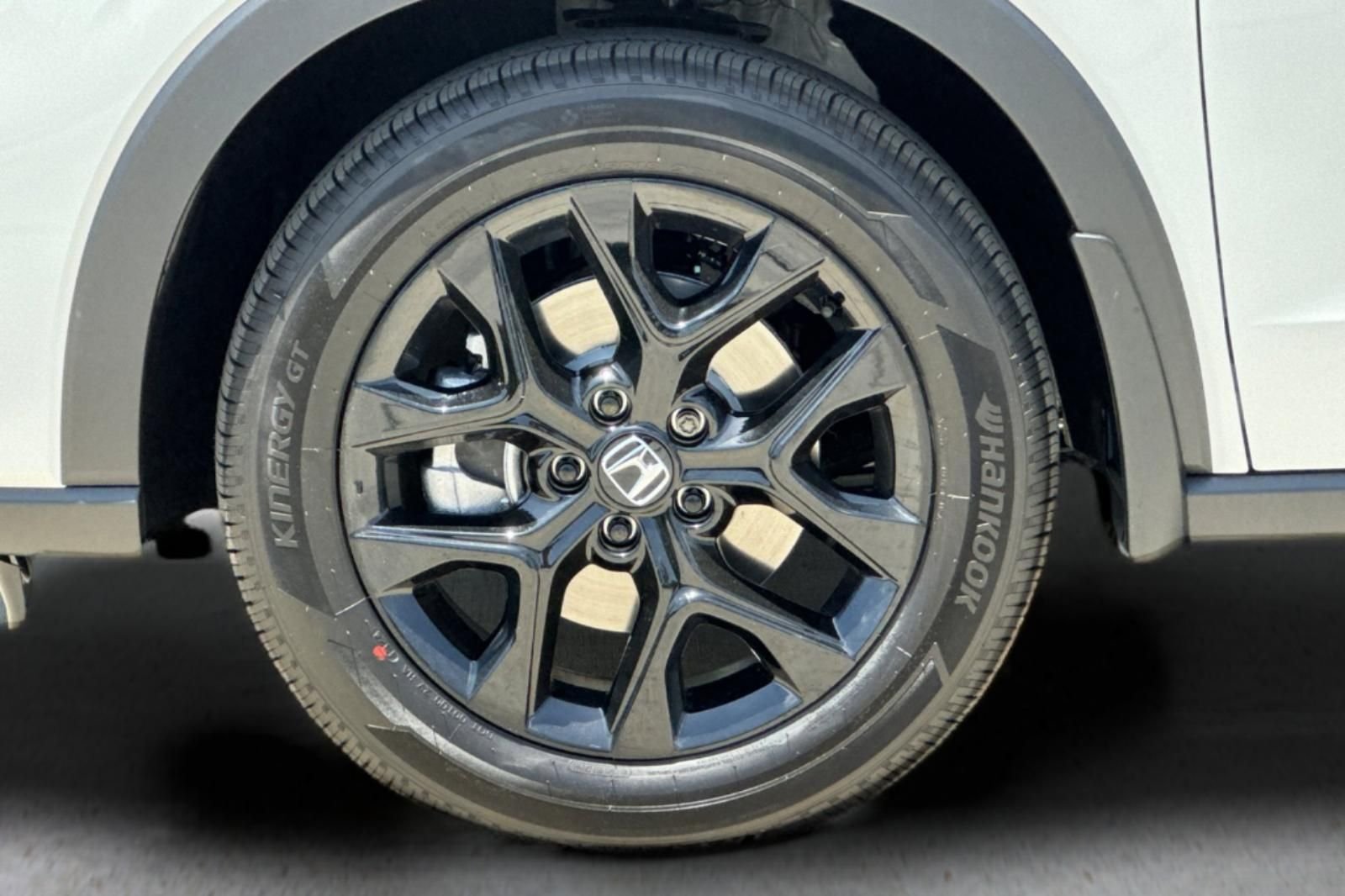 New 2025 Platinum White Pearl Honda Sport image 28