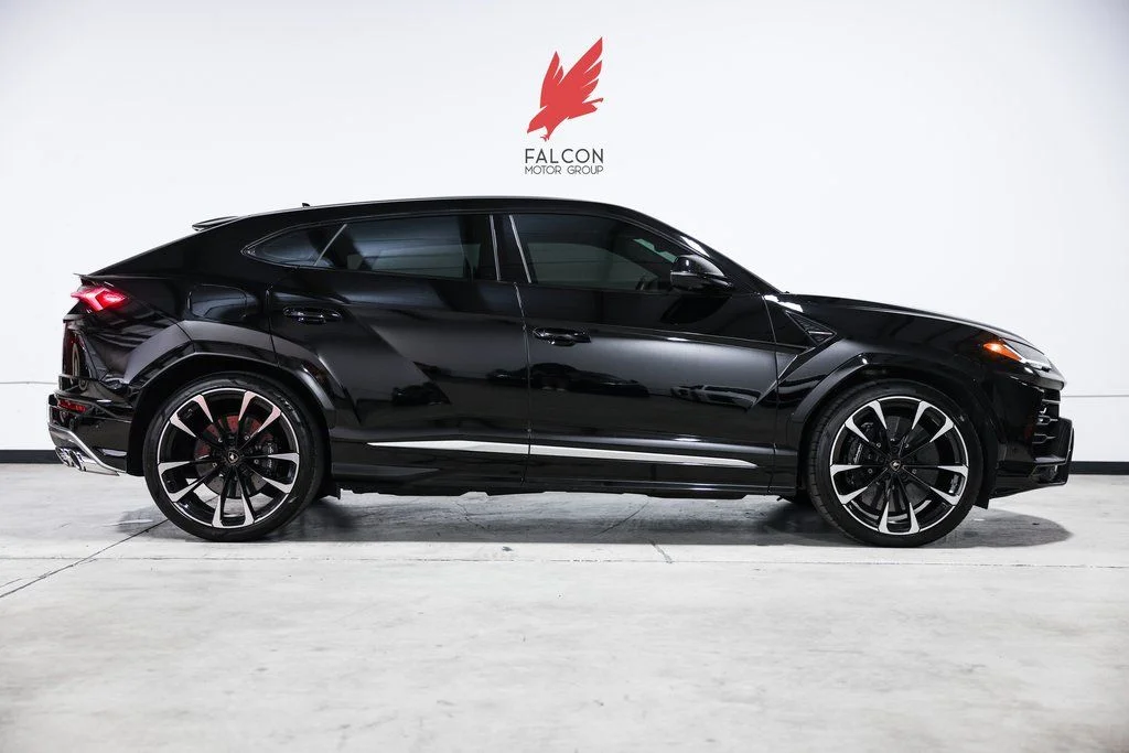 2019 Lamborghini Urus 4.0 V8's photo