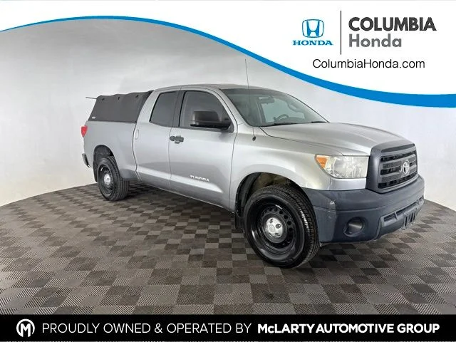 Used 2010  Toyota Grade image 1