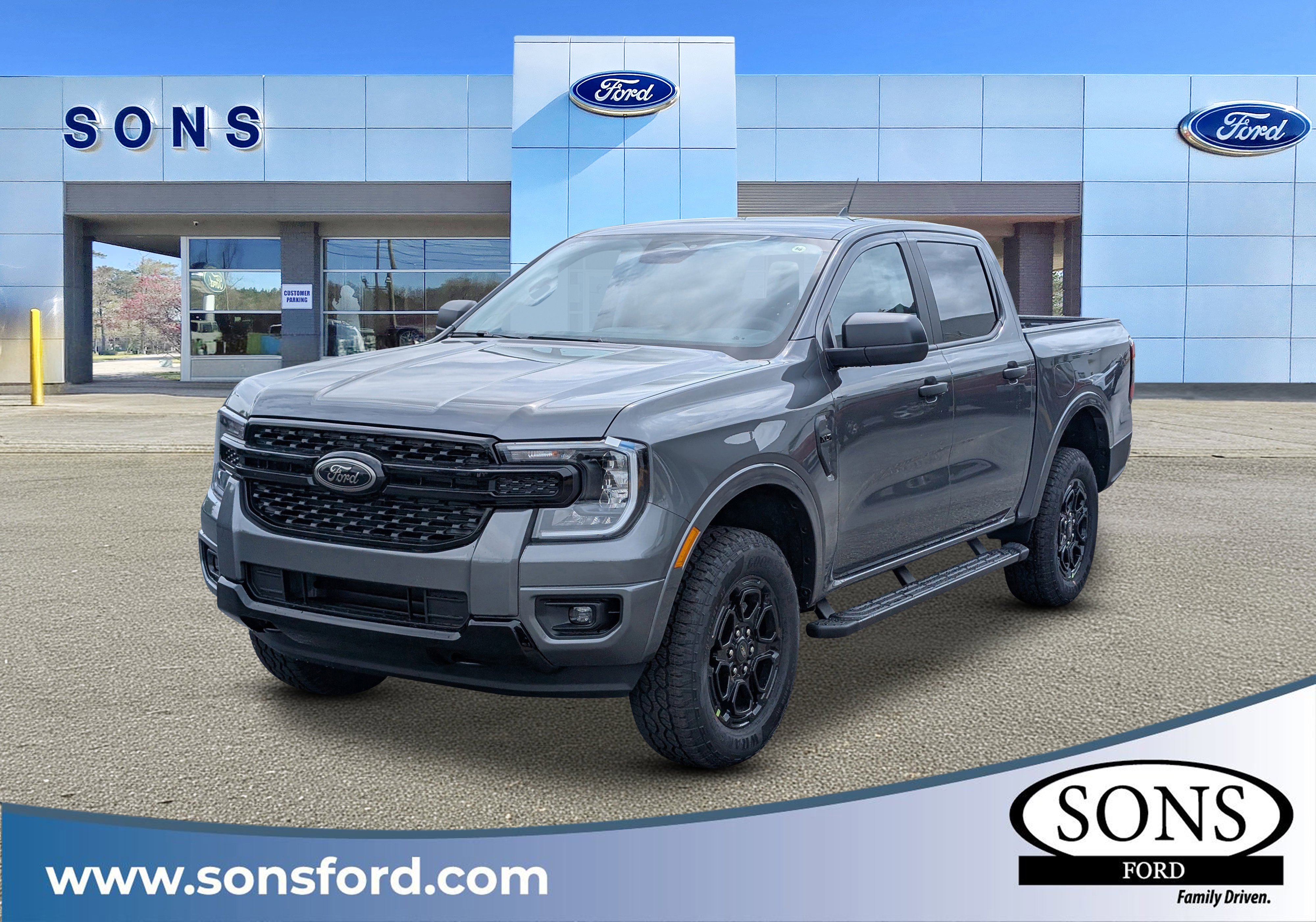 New 2026 Carbonized Gray Metallic FORD XLT image 1