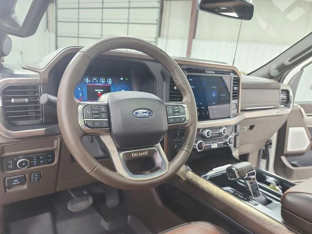 Used 2025 White Ford King Ranch image 18