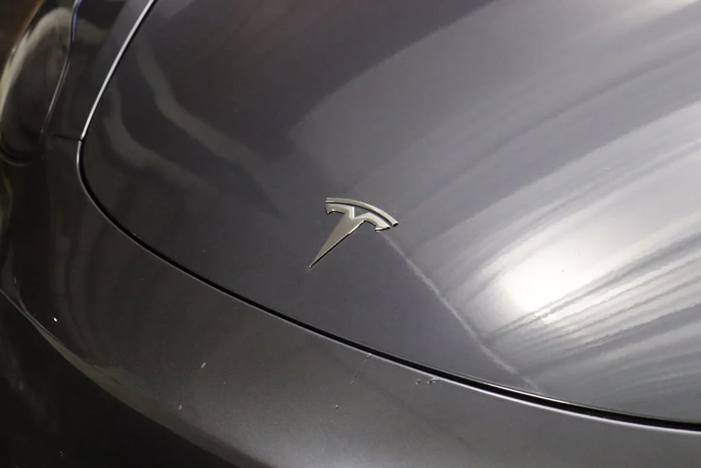 Used 2023 Solid Black Tesla Base image 3