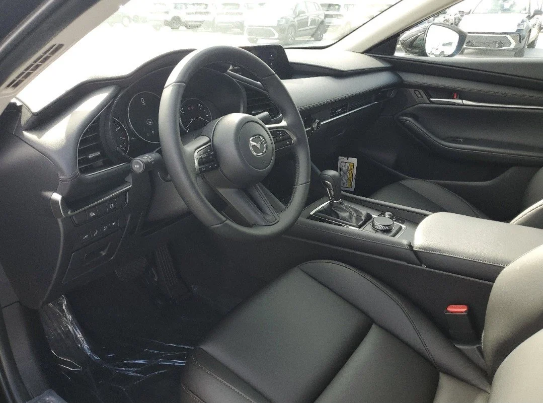 New 2026 Snowflake White Pearl Mazda 2.5 S Preferred image 8