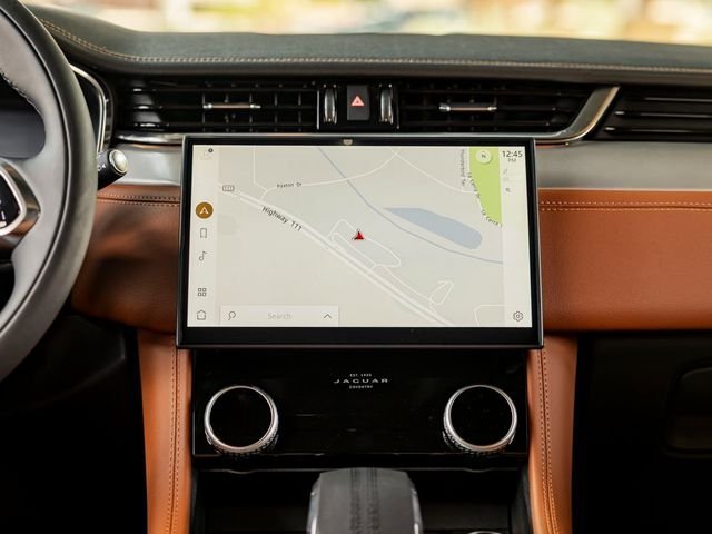 2026 Jaguar F-Pace R-Dynamic S - Photo 18