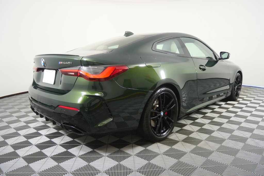 Used 2021 San Remo Green Metallic BMW M440i xDrive image 4