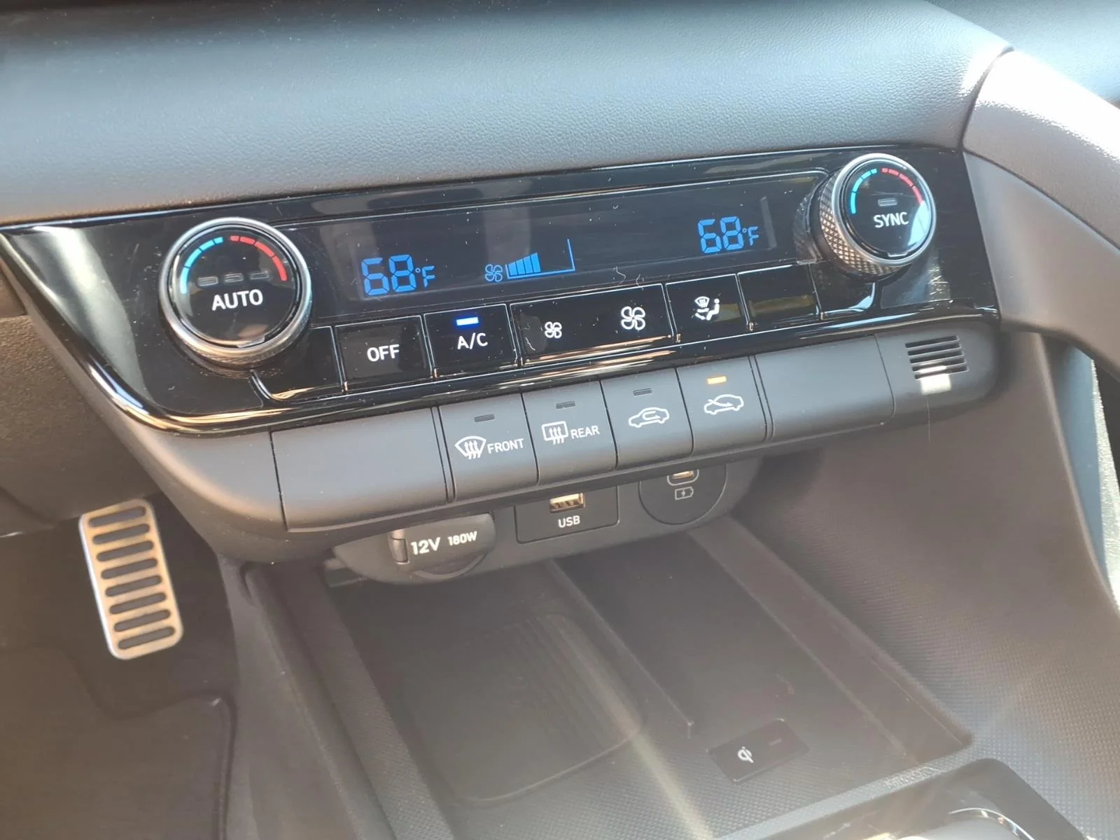 Used 2025 Serenity White Pearl Hyundai SEL Sport image 8