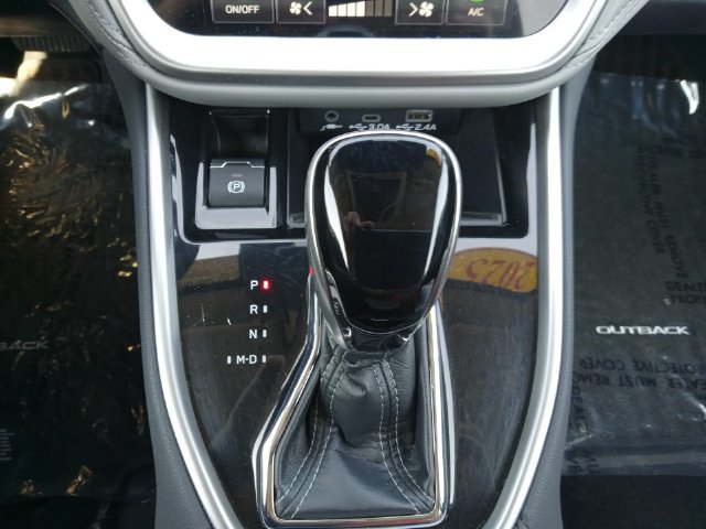 2025 Subaru Outback Limited - Photo 22