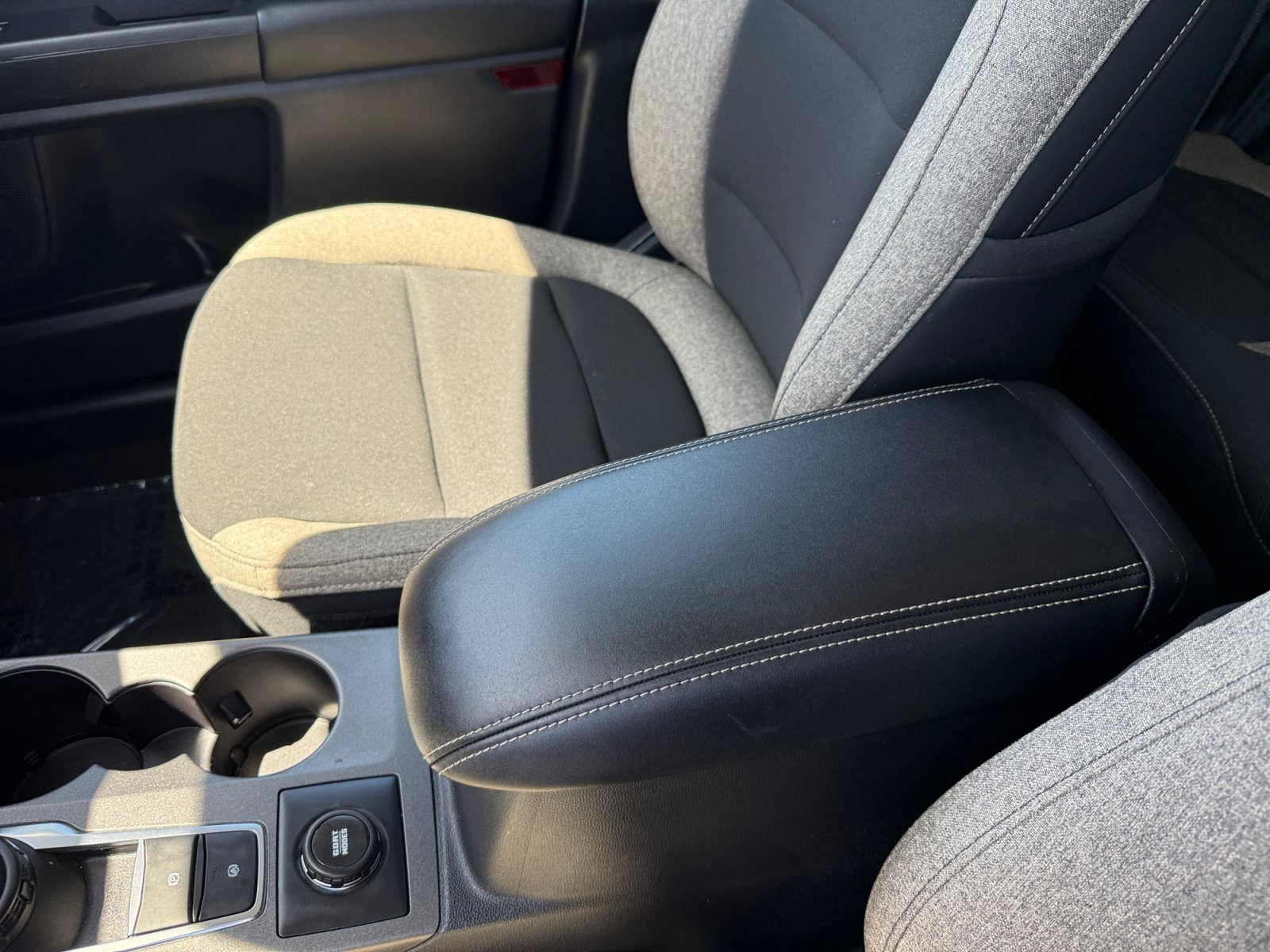 Certified Used 2025 Oxford White Ford Big Bend image 14