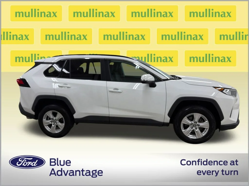 Certified Used 2019 White Toyota XLE image 2
