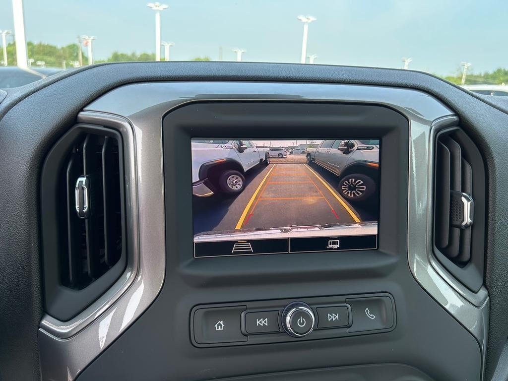 2025 GMC Sierra 2500HD Pro - Photo 10