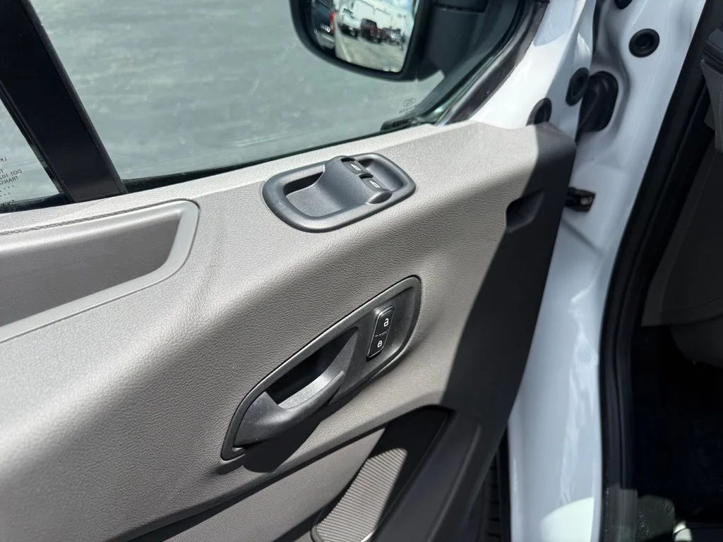 New 2026 Oxford White Ford Cargo Van image 11