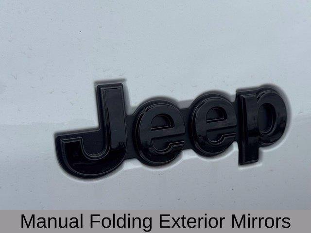 New 2026 Bright White Clear-Coat Exterior Paint Jeep 85th Anniversary Edition image 39
