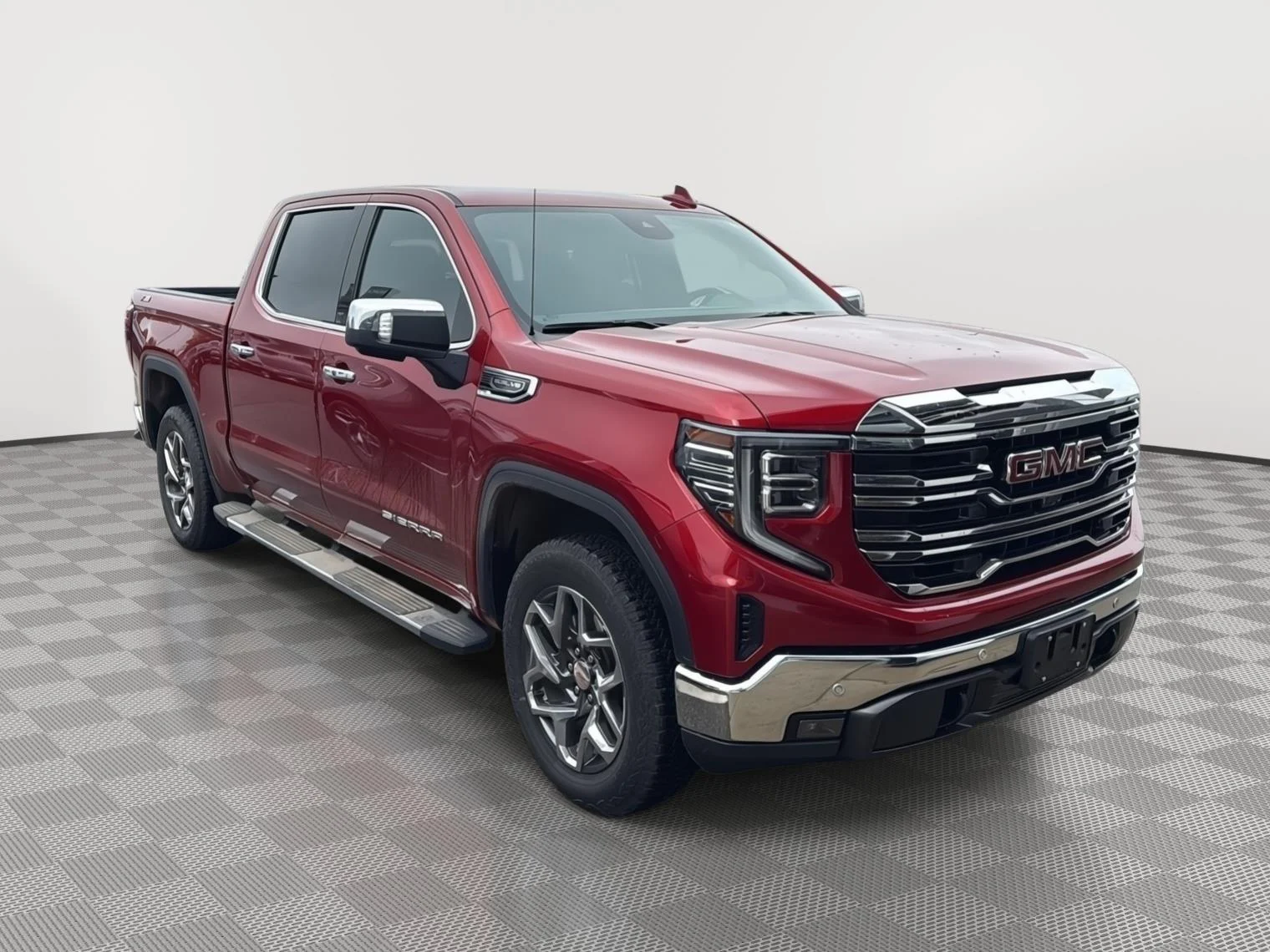 Used 2025 Volcanic Red Tintcoat GMC SLT image 3