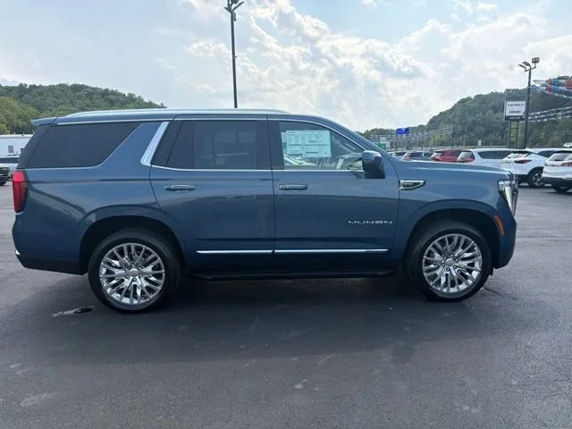 New 2026 Downpour Metallic GMC Elevation image 9