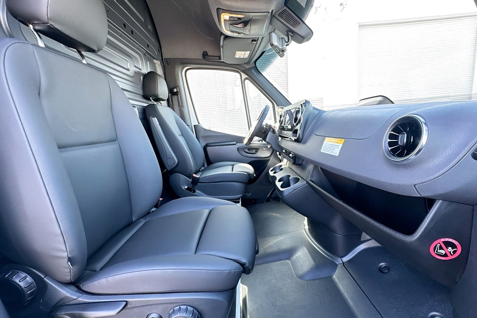 New 2026 Arctic White Mercedes-Benz  image 22