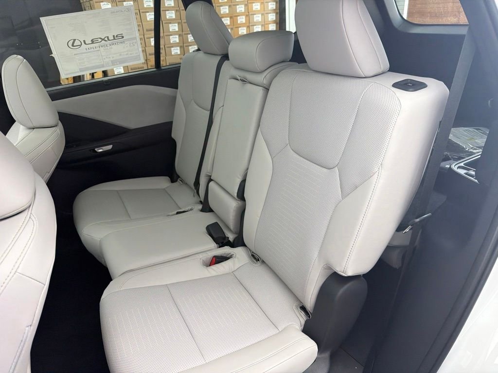 New 2026 Wind Chill Pearl Lexus  350 PREMIUM AWD image 17