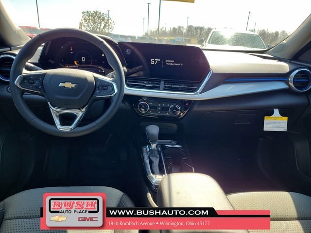 2026 Chevrolet Trax LT - Photo 9