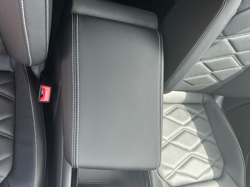 New 2026 Gray Volkswagen SE w/Technology image 31