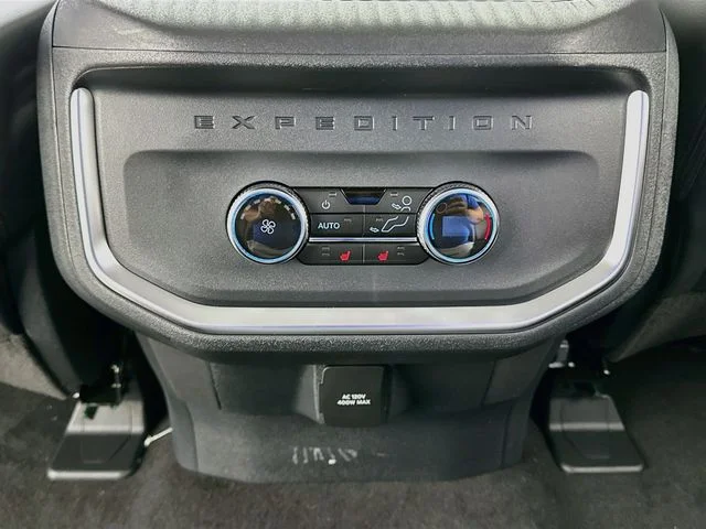 New 2027 Ford Expedition Platinum