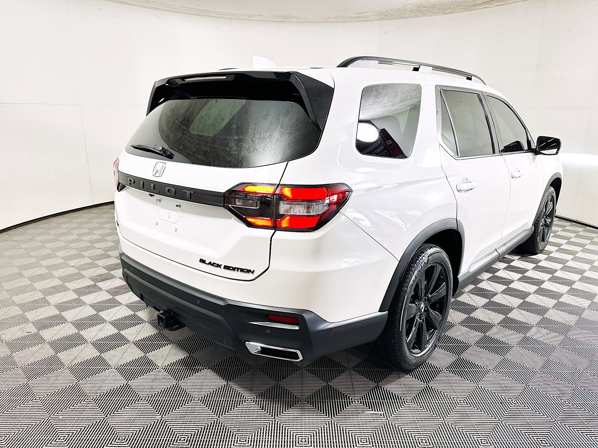 2025 Honda Pilot thumbnail 5