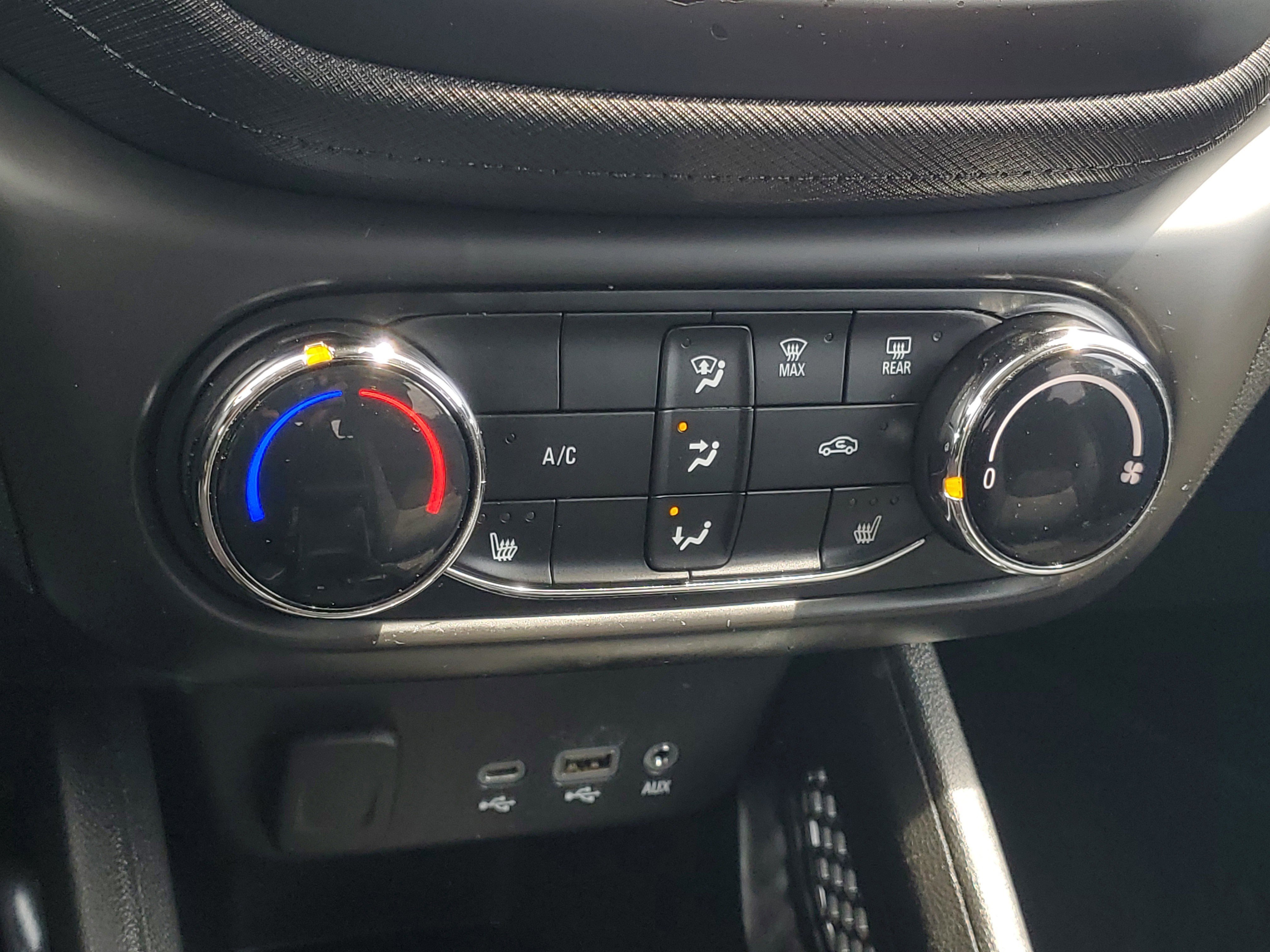 Used 2023 Summit White Chevrolet LT image 28