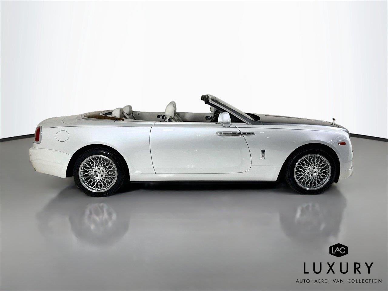 Used 2016 English White Rolls-Royce  image 4