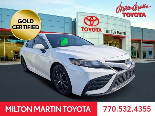 Used 2021 White Toyota SE image 1