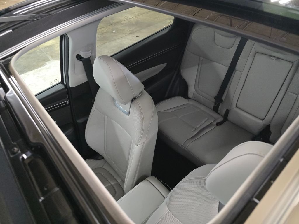 Used 2023 White Hyundai Limited image 22