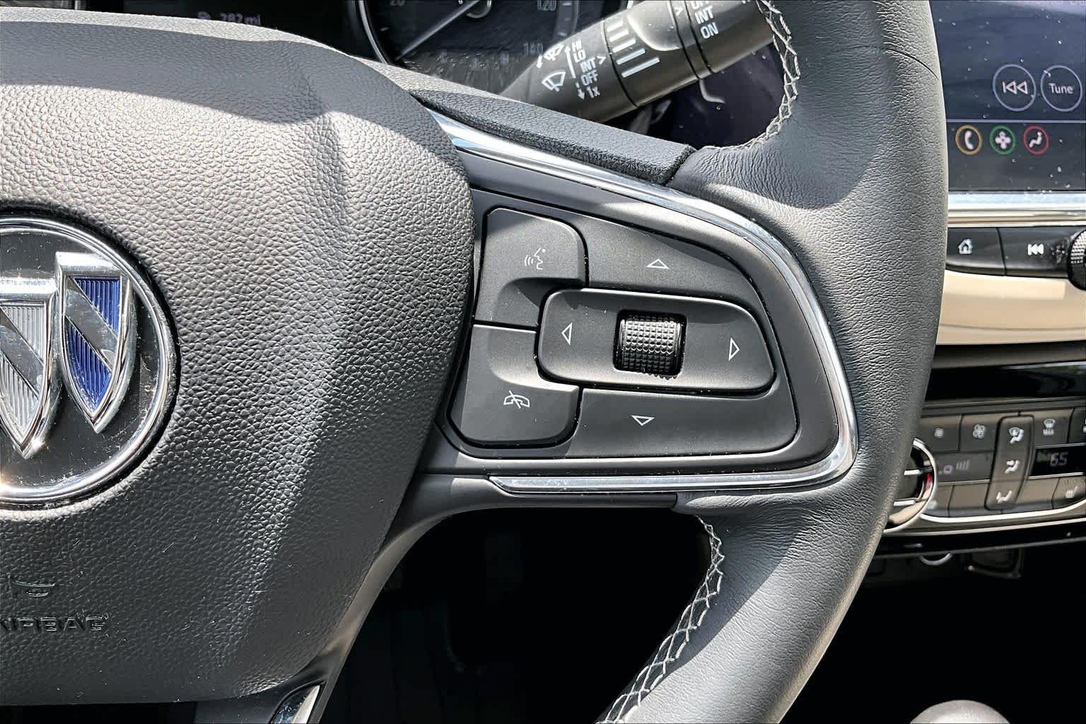 Used 2023 Ebony Twilight Metallic Buick Select image 23