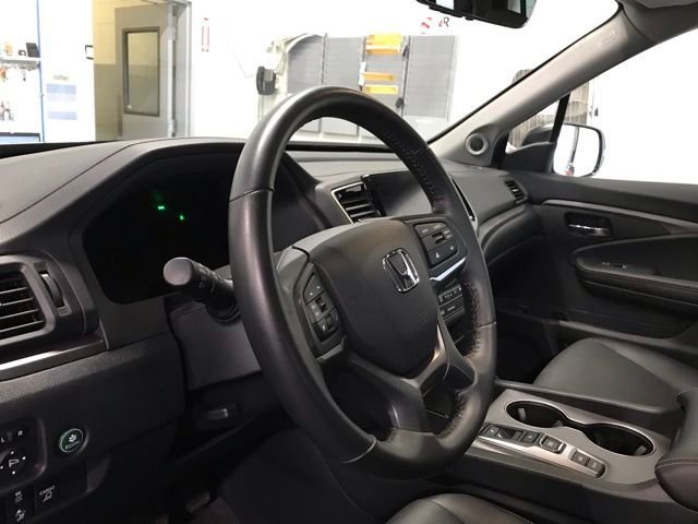 Used 2024  Honda RTL image 12